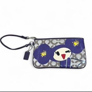RARE Coach Poppy Chan Violette wristlet 💜